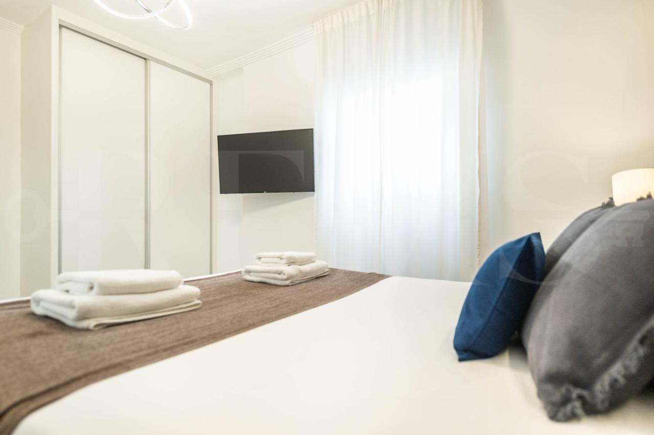 Serene & Spacious Apartment - Center By Rems Malaga Exterior photo