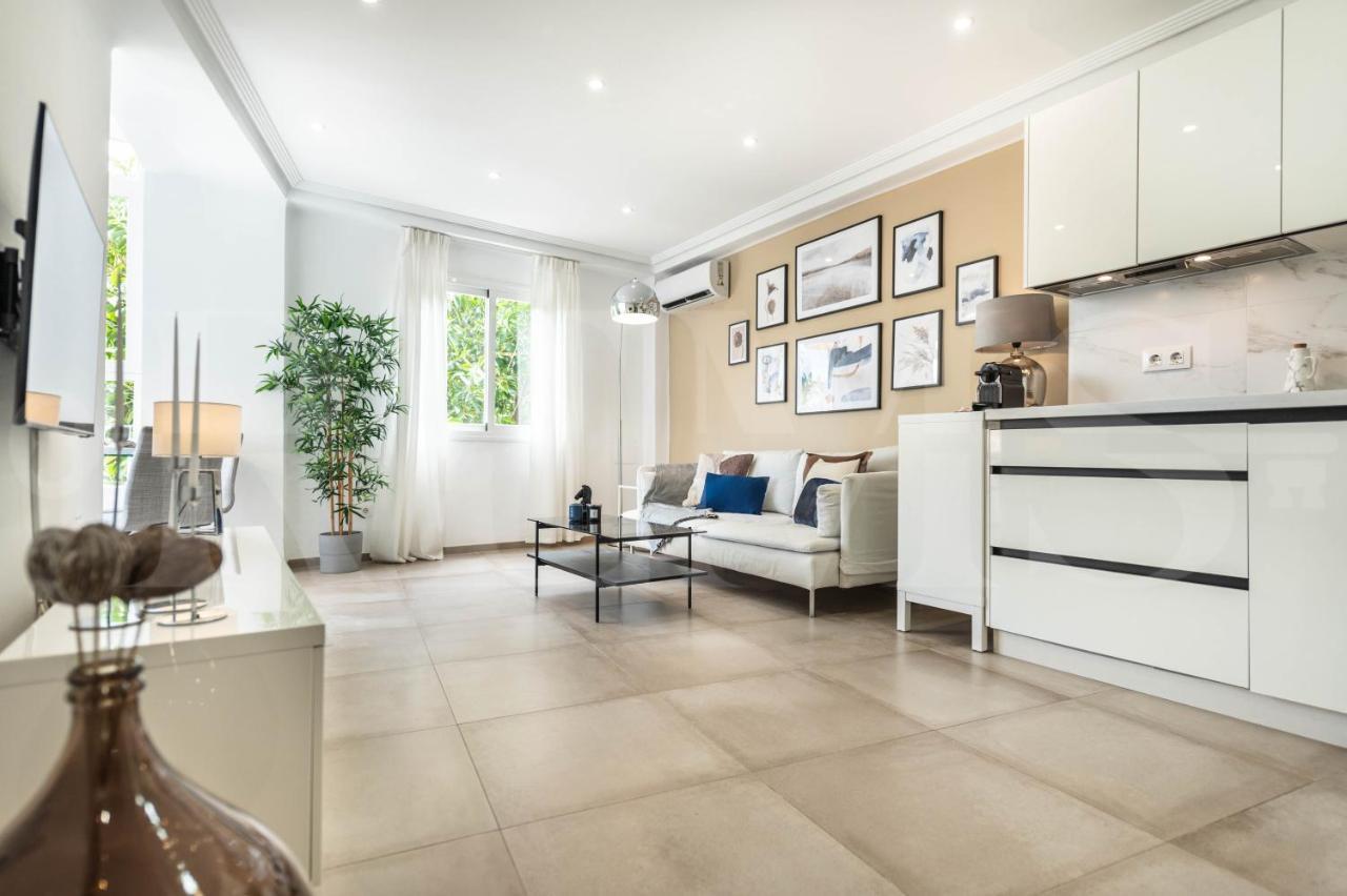 Serene & Spacious Apartment - Center By Rems Malaga Exterior photo
